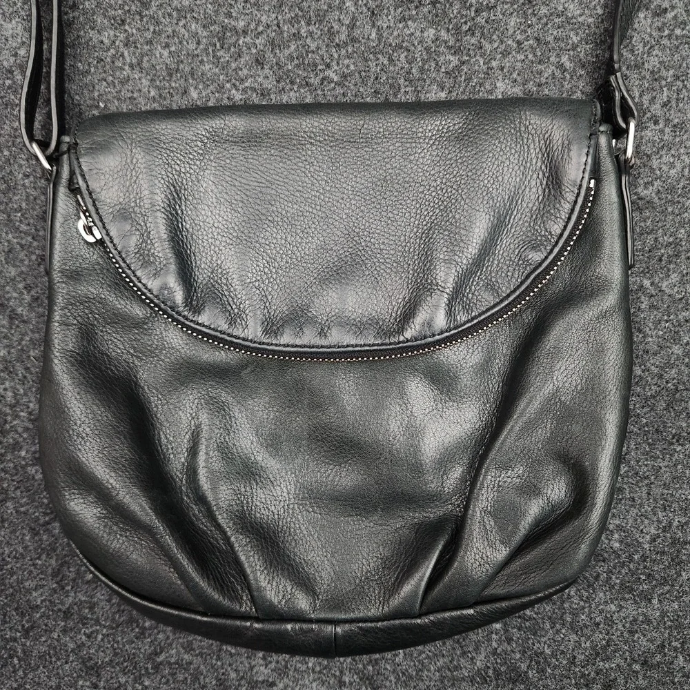 Margot Women's Natalie Handbag Purse Black Leather Flap Zip Crossbody Office Y2K